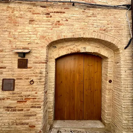 Dimora Ventura, Intra Alborgodiffuso, Con Pavimento Originale Del 1300 *